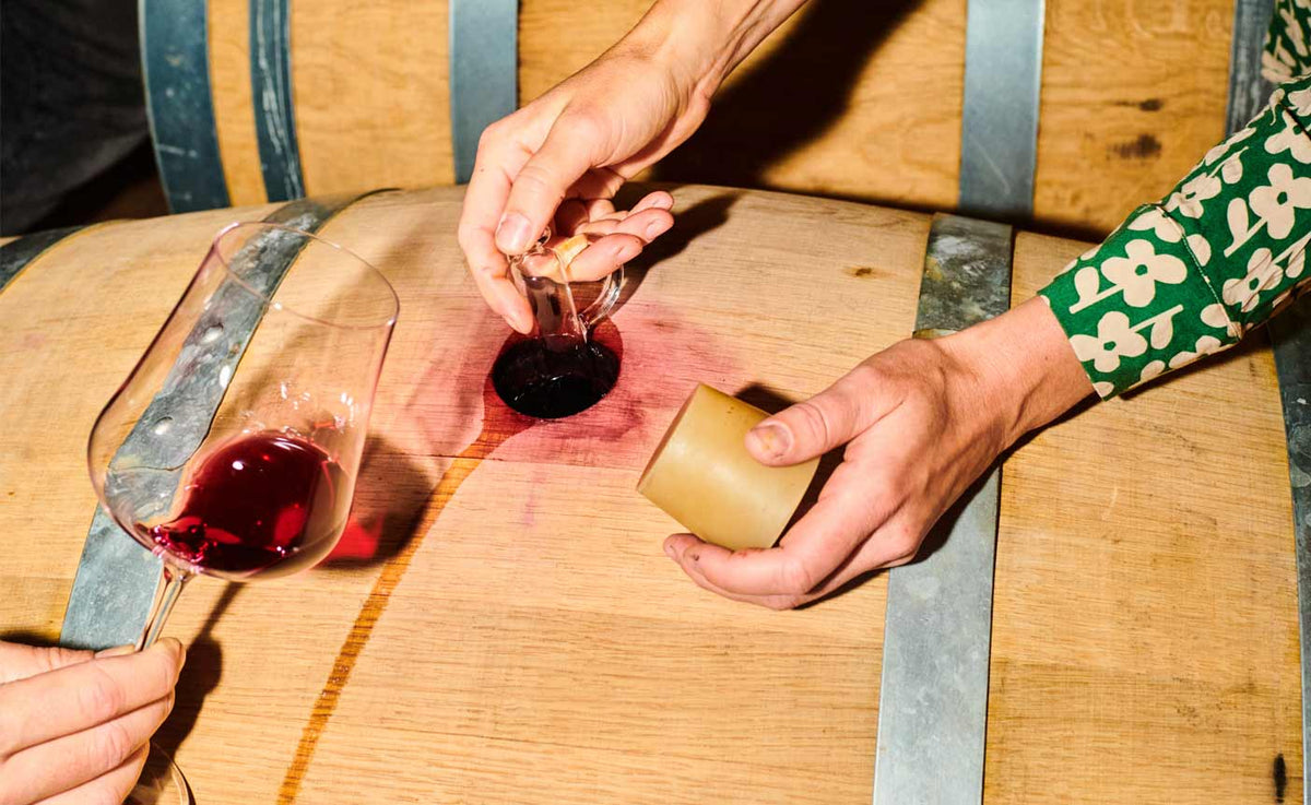 Sommelier Table